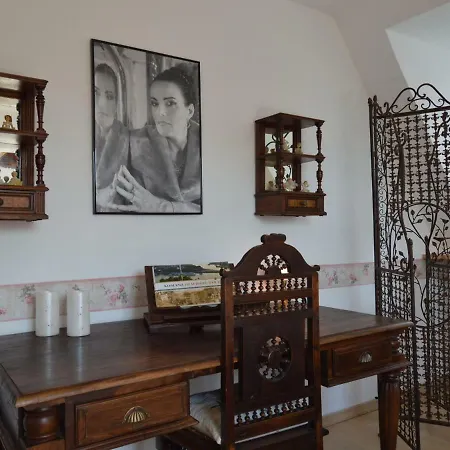 Appartamento Cozy In Urbar With A River View